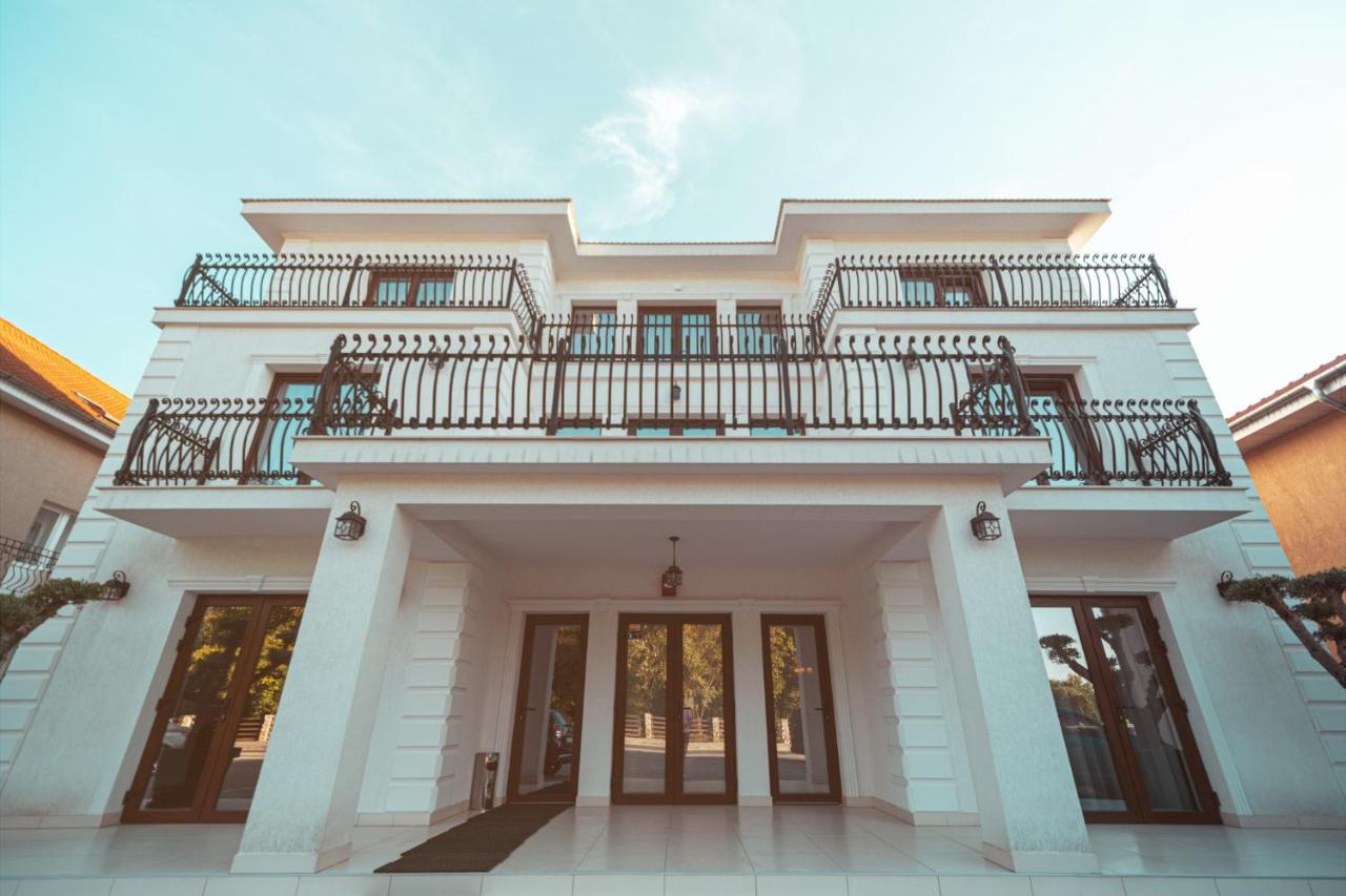 Vila Venus Sînmartin Exteriér fotografie