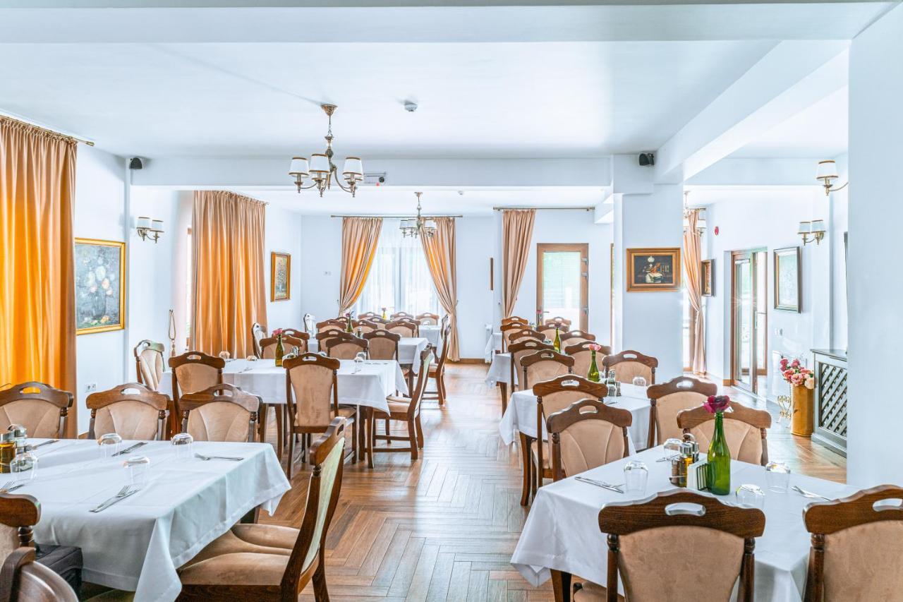 Vila Venus Sînmartin Exteriér fotografie